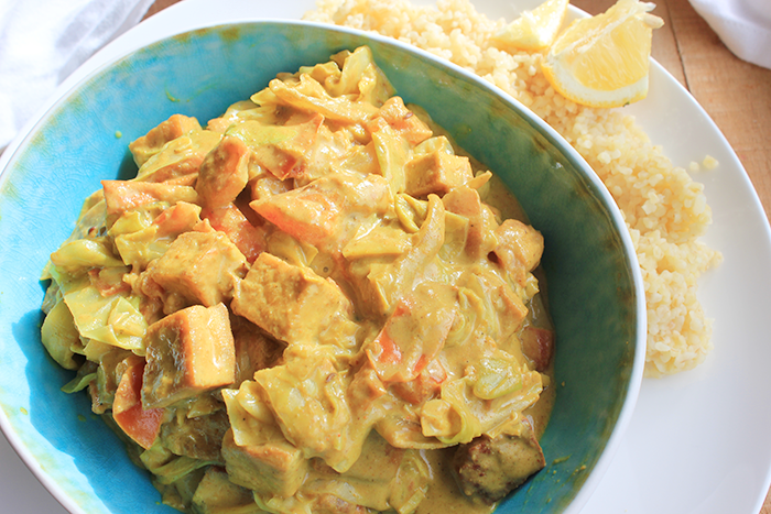 Creamy curry met tofu en spitskool Creamy curry met tofu en spitskool
